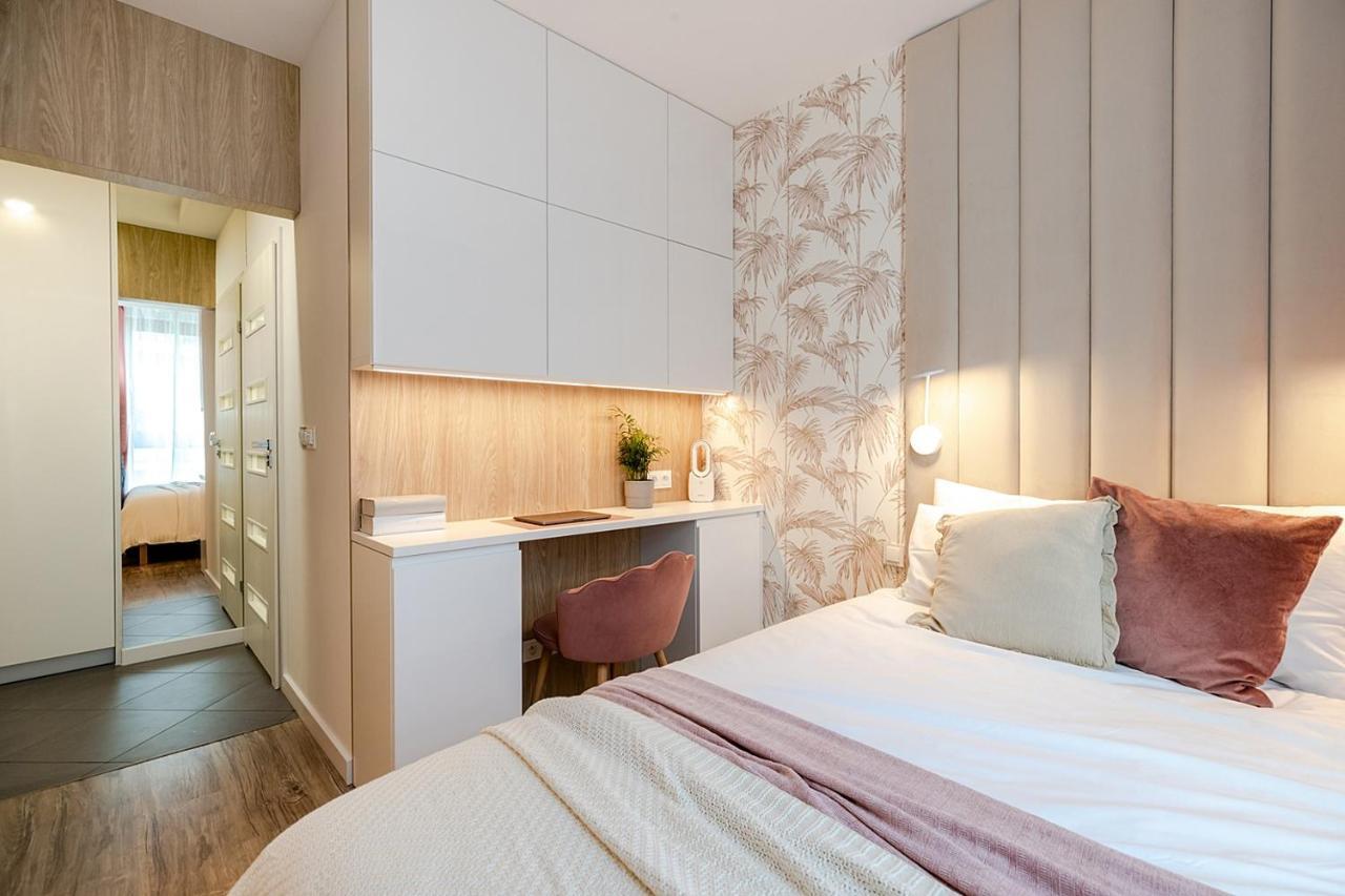 Studio Wola Apartament Kasprzaka - Wifi + Smart Tv Варшава Екстер'єр фото