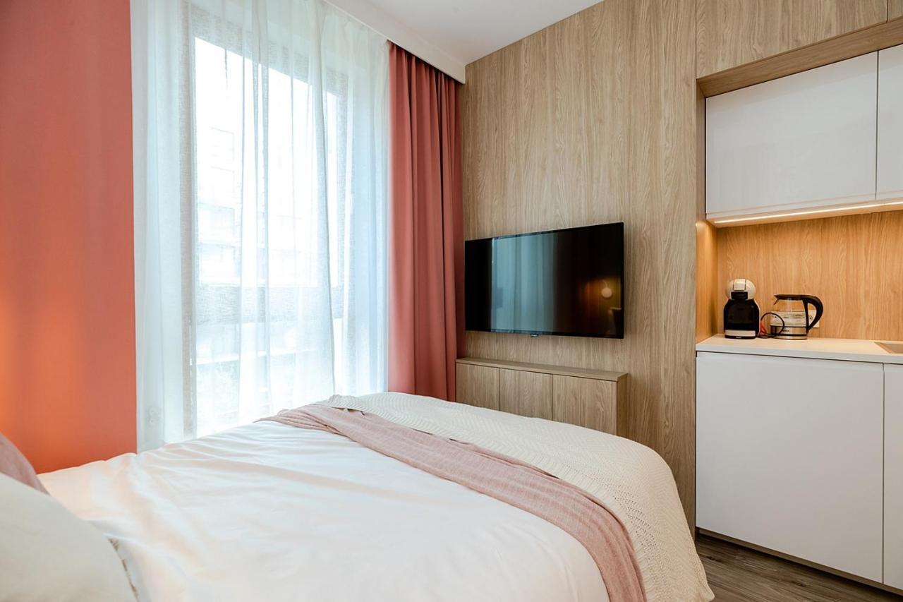 Studio Wola Apartament Kasprzaka - Wifi + Smart Tv Варшава Екстер'єр фото
