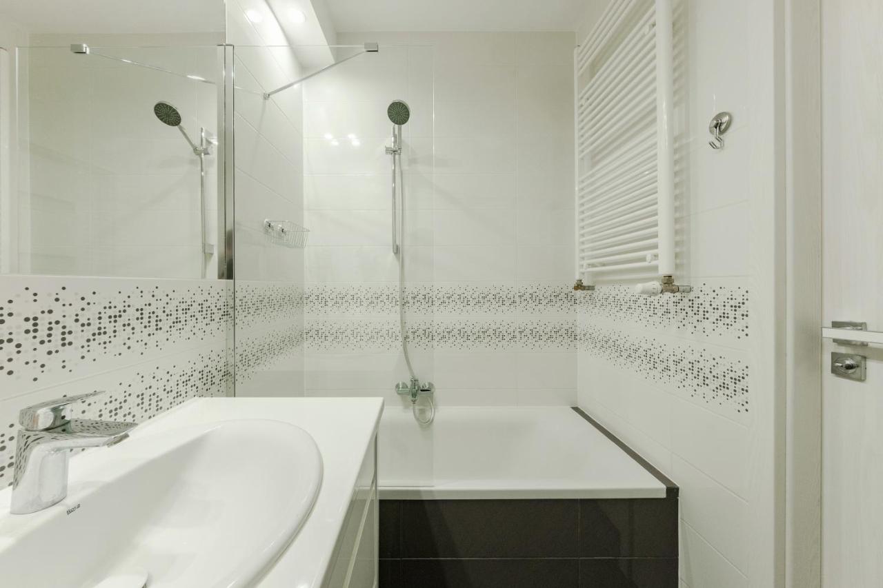 Studio Wola Apartament Kasprzaka - Wifi + Smart Tv Варшава Екстер'єр фото