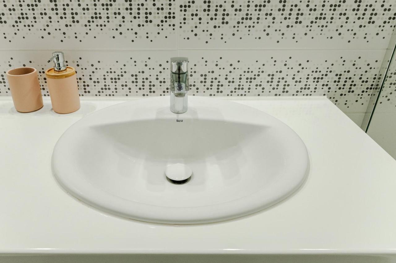 Studio Wola Apartament Kasprzaka - Wifi + Smart Tv Варшава Екстер'єр фото