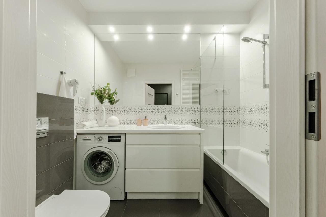 Studio Wola Apartament Kasprzaka - Wifi + Smart Tv Варшава Екстер'єр фото